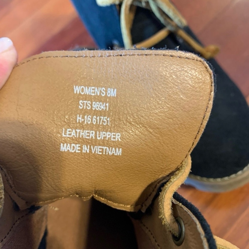 Sperry Boots - Picture 8 of 8